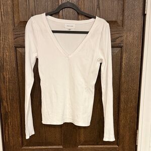 Dear John White Long Sleeve V-Neck Fine Ribbed Top Size Small
